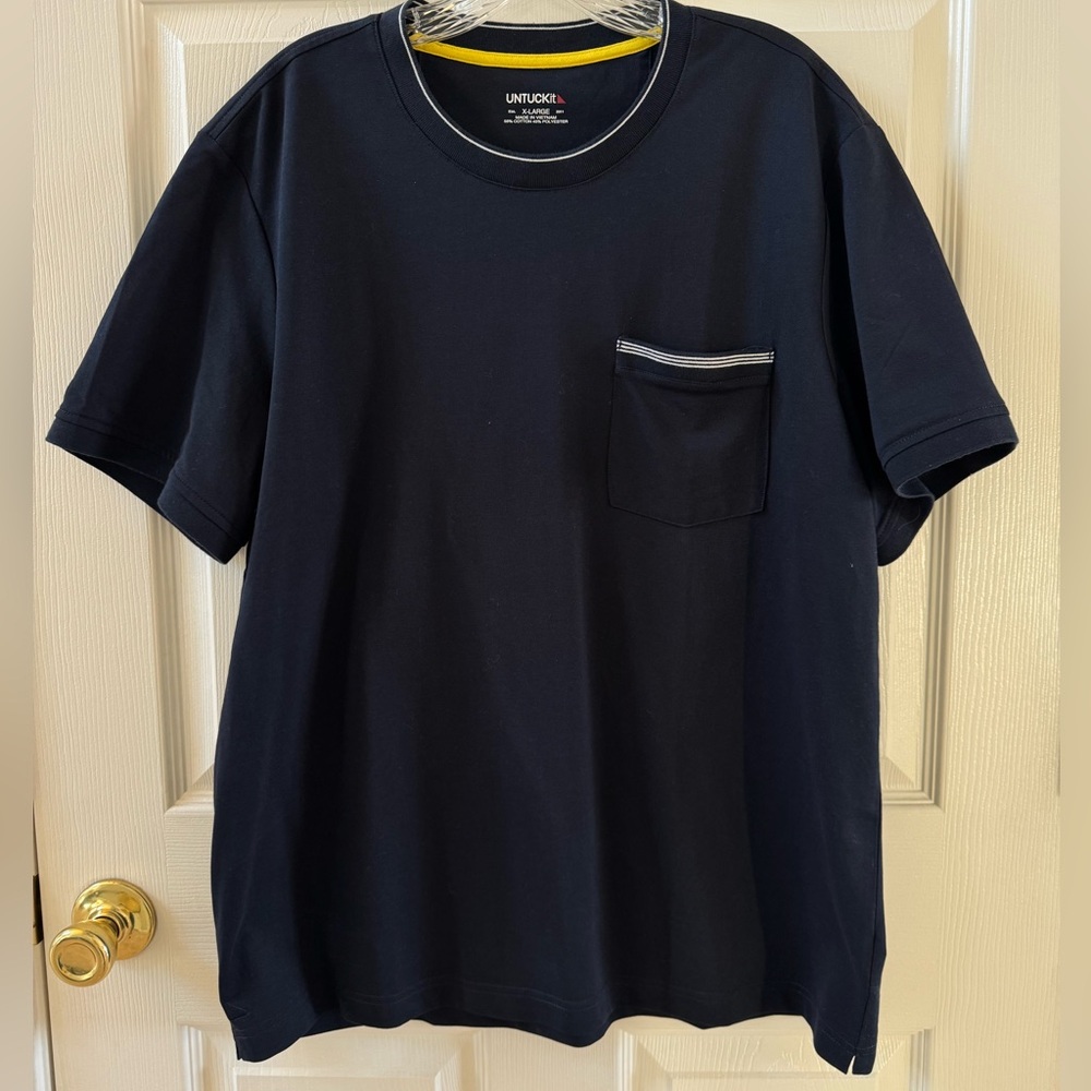 UNTUCKit Pocket Tshirt XL